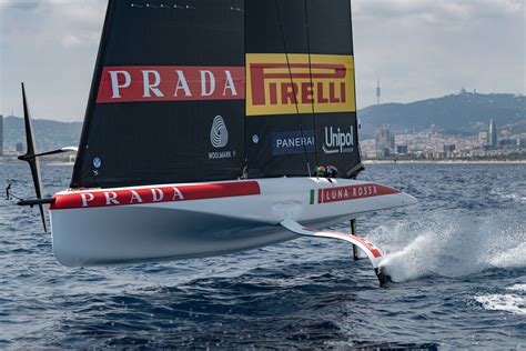 prezzo barca prada|Luna Rossa Prada Pirelli vara la nuova AC75, la .